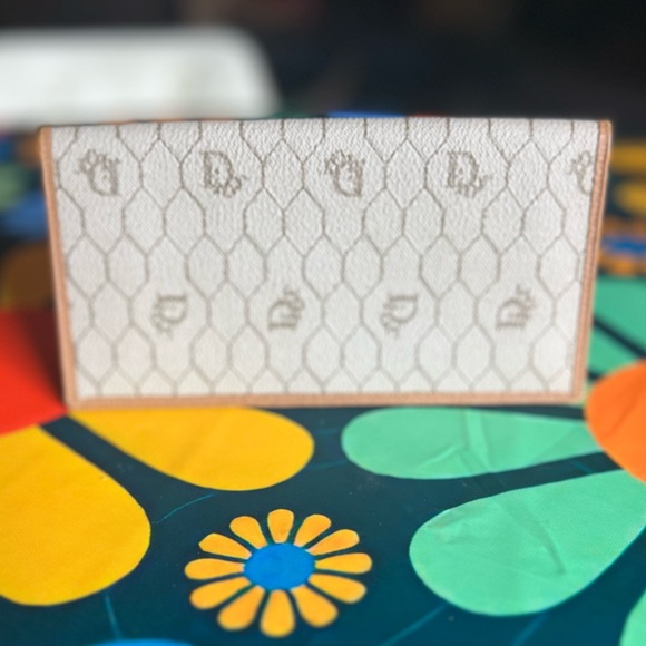 CHRISTIAN DIOR HONEYCOMB BIFOLD LONG WALLET - Picture 1 of 14